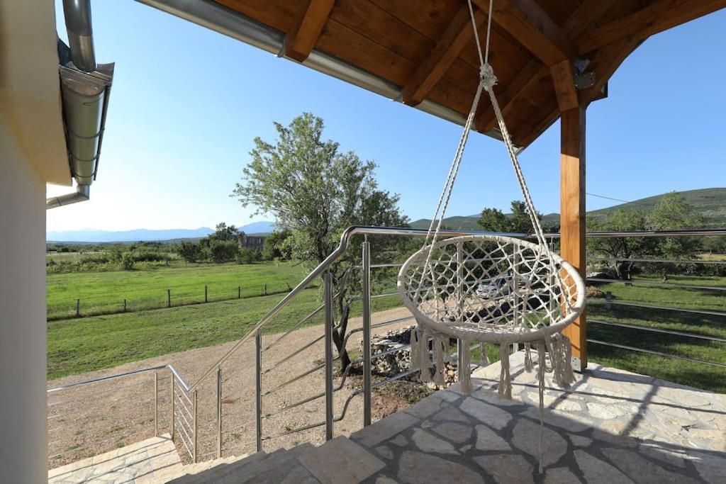 Holiday House Aurora Borealis Ervenik Eksteriør billede